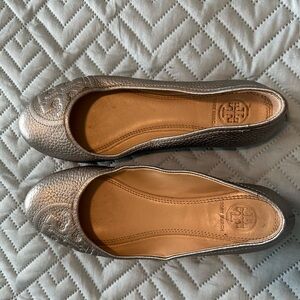 Silver Tory Burch Flats 6.5